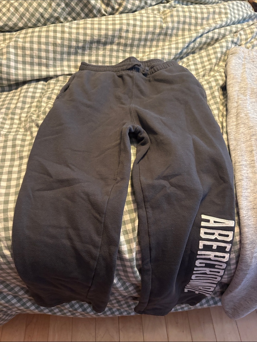 Abercrombie & Fitch Kids Black Logo wide leg Sweatpants